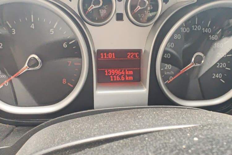 Used Ford Focus 2011 Hatchback 1.8L Manual Comfort Model Odometer Close Up