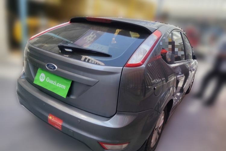 Used Ford Focus 2011 Hatchback 1.8L Automatic Fashion Edition Rear Right 45 Deg