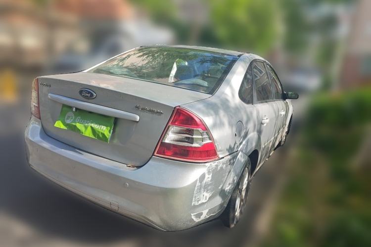 Used Ford Focus 2011 Sedan 1.8L Automatic Fashion Edition Rear Right 45 Deg