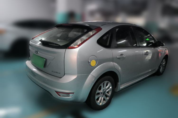 Used Ford Focus 2011 Hatchback 1.8L Automatic Fashion Edition Rear Right 45 Deg