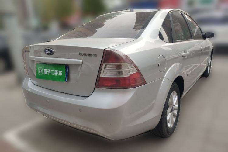 Used Ford Focus 2011 Sedan 1.8L Automatic Fashion Edition Rear Right 45 Deg