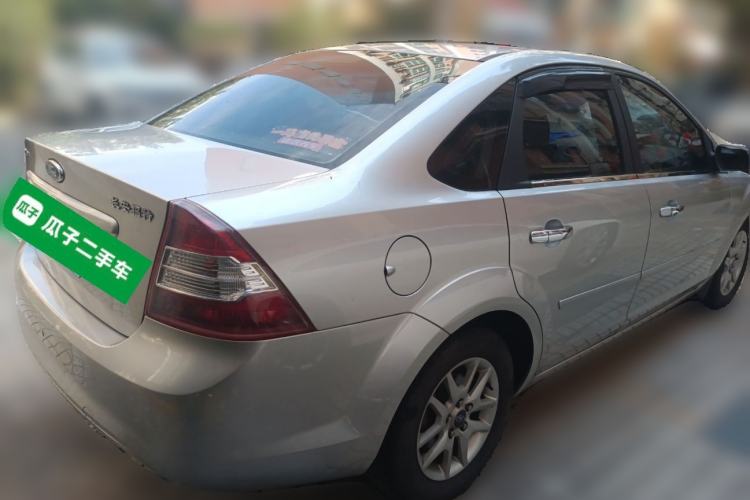 Used Ford Focus 2011 Sedan 1.8L Manual Comfort Model Rear Right 45 Deg