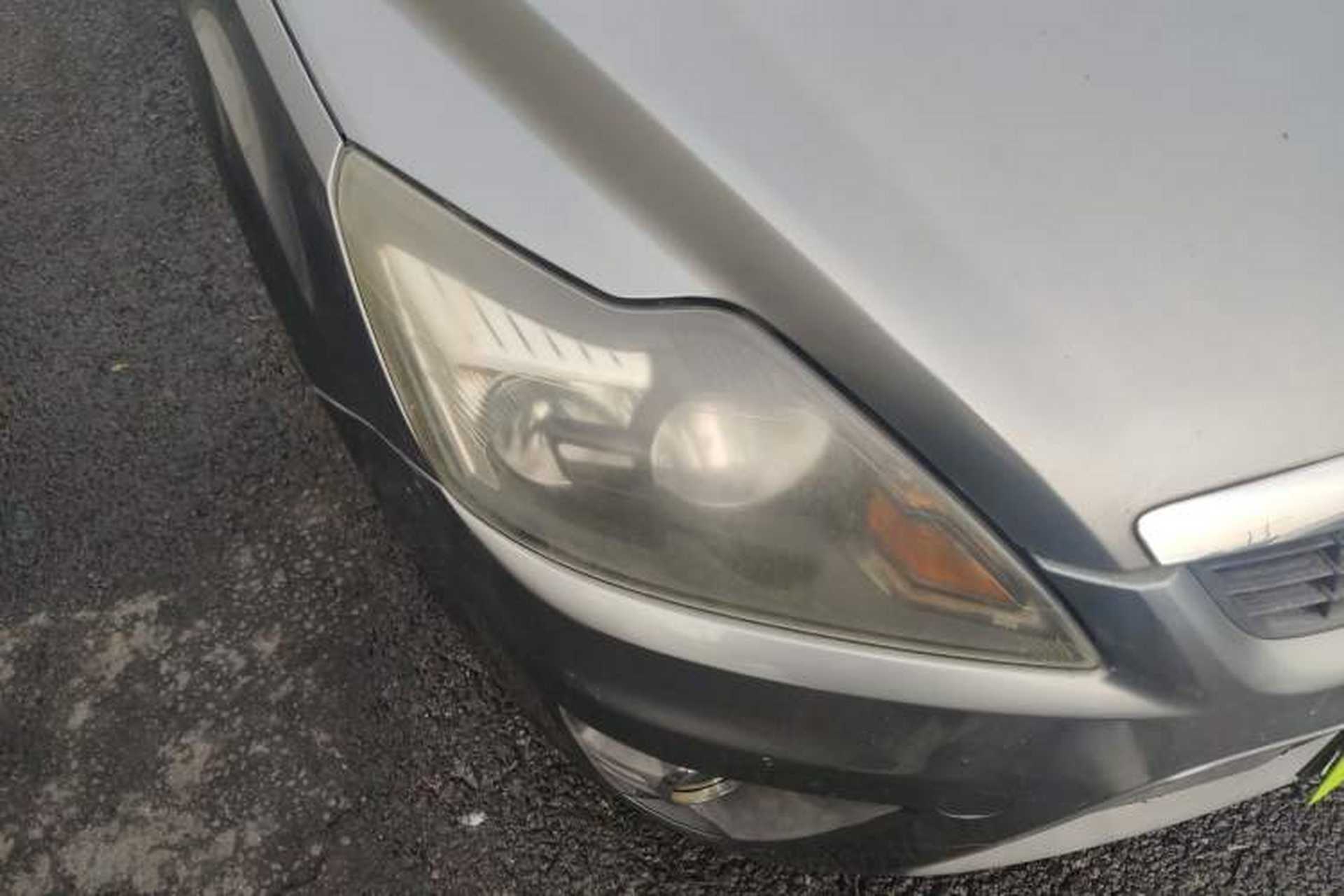 Used Ford Focus 2011 Hatchback 1.8L Automatic Fashion Edition Right Front Headlight