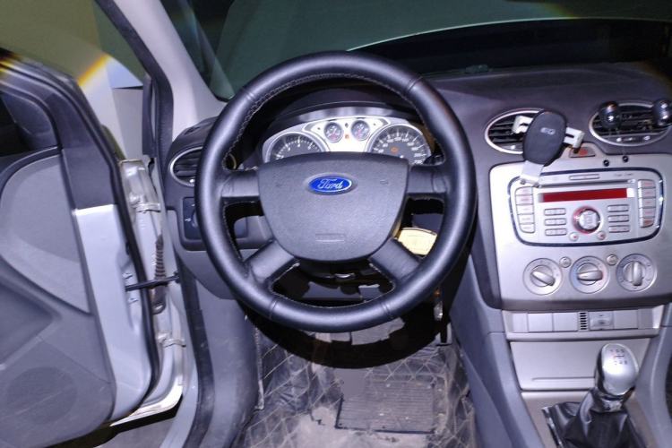 Used Ford Focus 2011 Hatchback 1.8L Manual Classic Model Steering Wheel