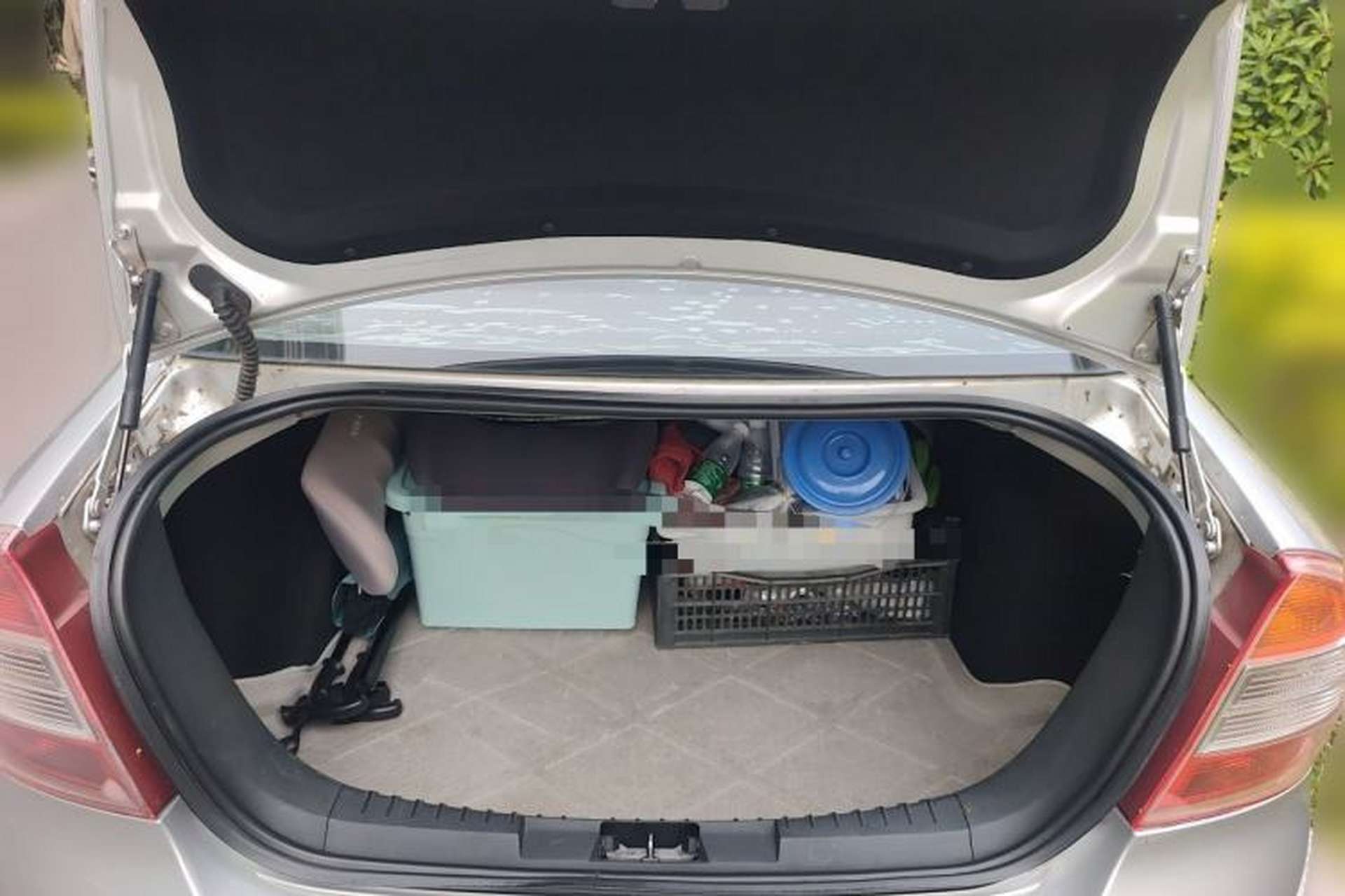 Used Ford Focus 2011 Sedan 1.8L Automatic Fashion Edition Trunk