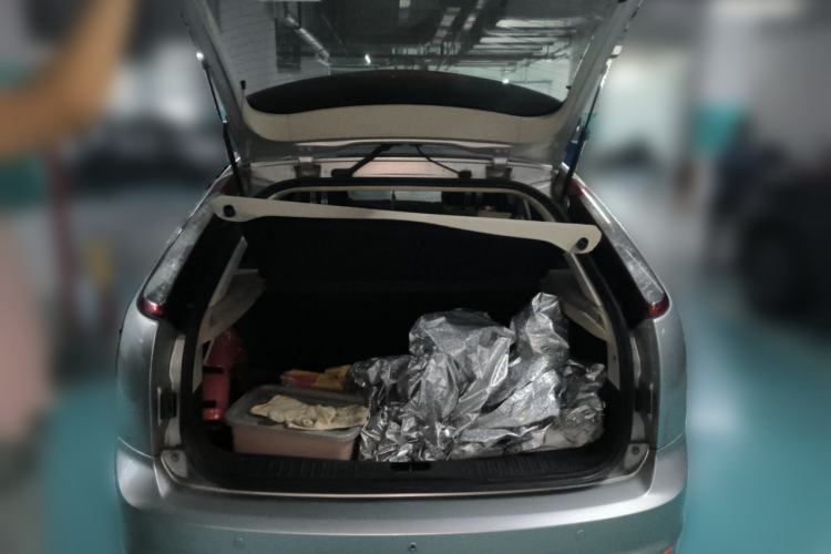 Used Ford Focus 2011 Hatchback 1.8L Automatic Fashion Edition Trunk