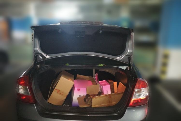 Used Ford Focus 2011 Sedan 1.8L Automatic Fashion Edition Trunk