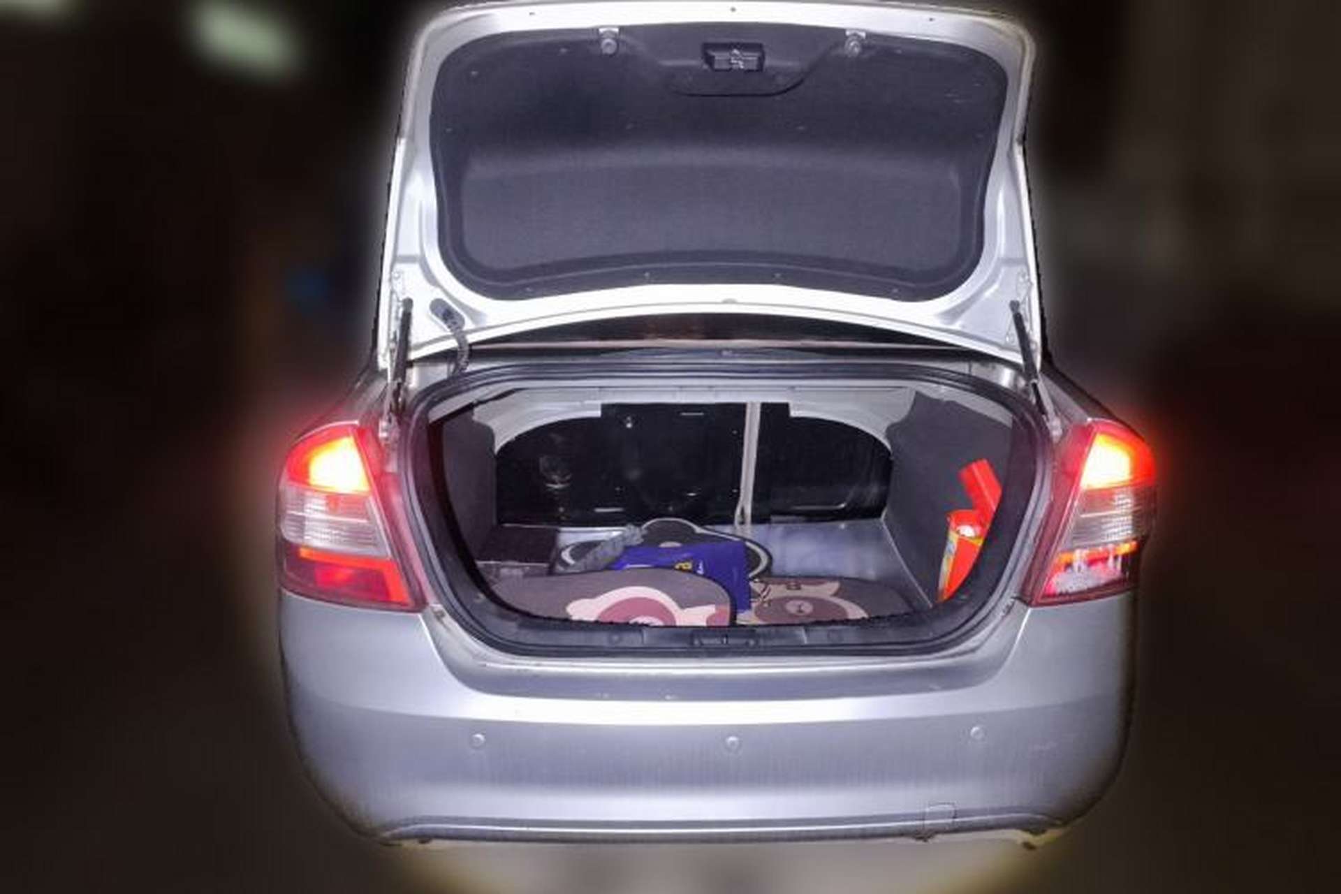Used Ford Focus 2011 Sedan 1.8L Automatic Fashion Edition Trunk