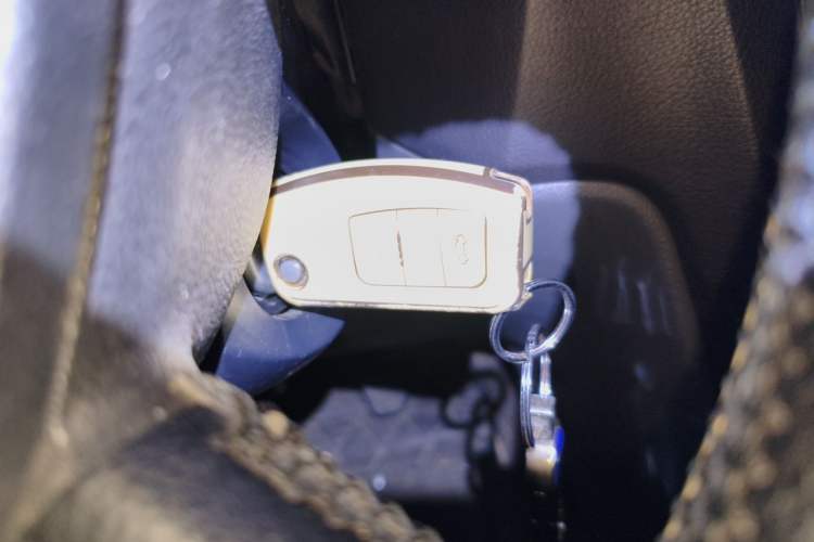 Used Ford Focus 2011 Hatchback 1.8L Manual Classic Model Vehicle Key