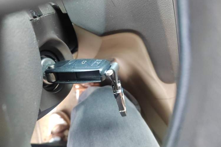 Used Ford Focus 2011 Sedan 1.8L Manual Comfort Model Vehicle Key