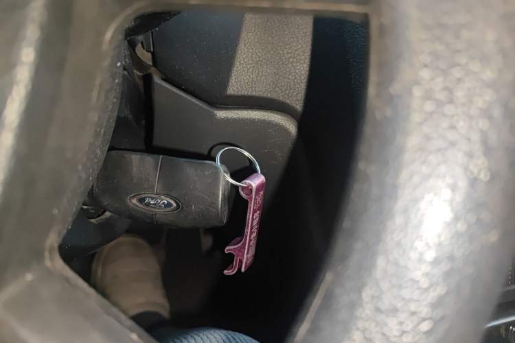 Used Ford Focus 2011 Hatchback 1.8L Manual Comfort Model Vehicle Key