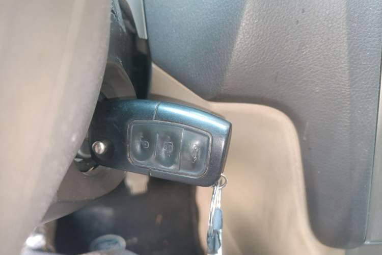 Used Ford Focus 2011 Sedan 1.8L Manual Comfort Model Vehicle Key