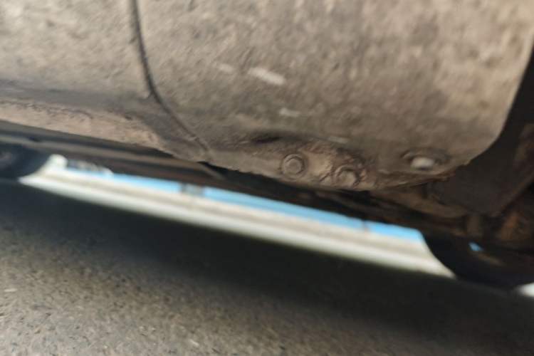 Used Ford Focus 2011 Sedan 1.8L Manual Classic Model Chassis Front Right