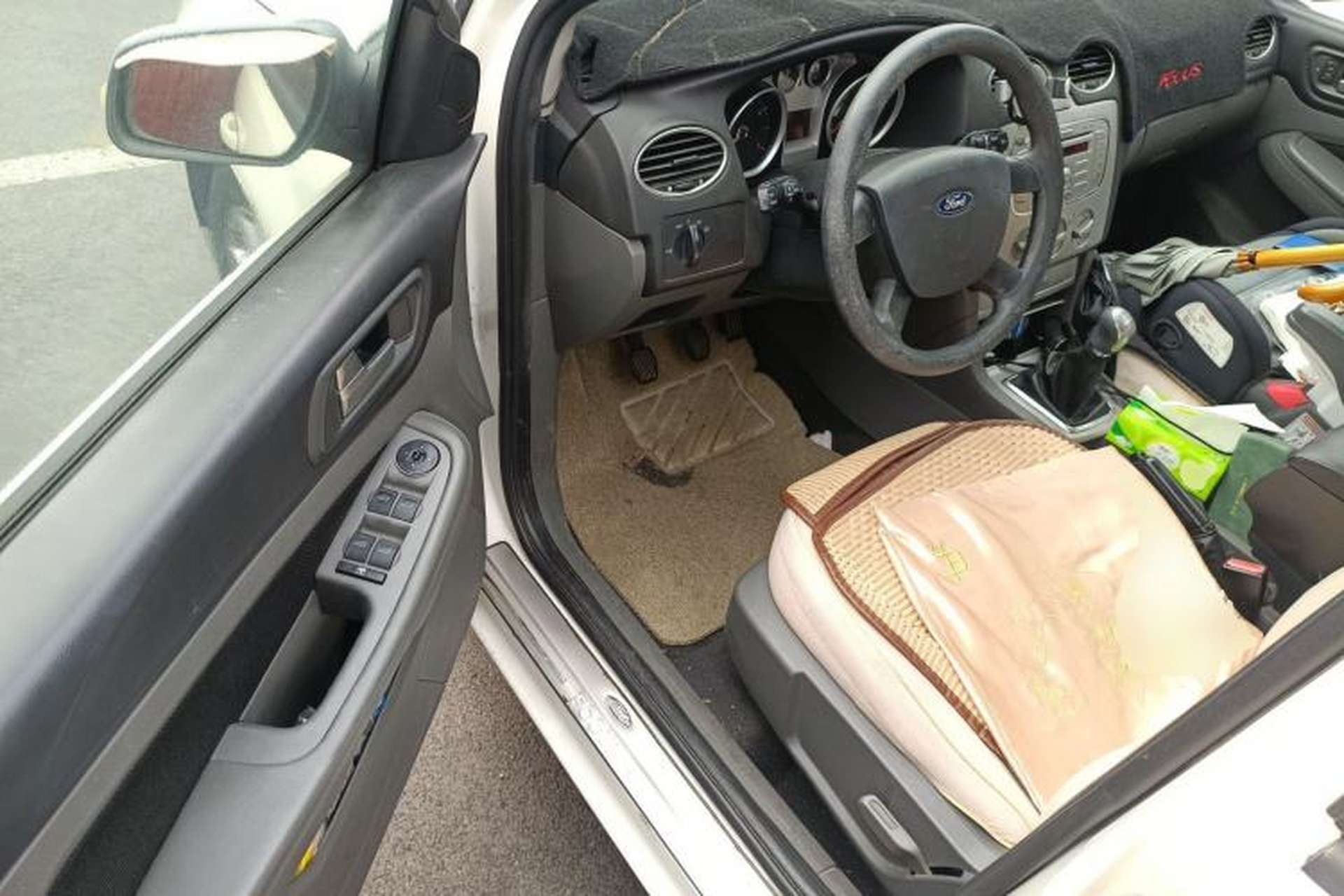 Used Ford Focus 2011 Hatchback 1.8L Manual Classic Model Driver Seat