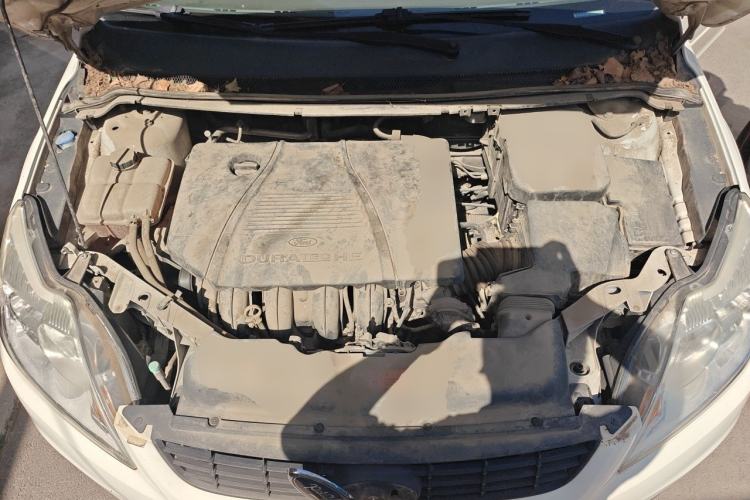 Used Ford Focus 2011 Sedan 1.8L Manual Comfort Model Engine Bay