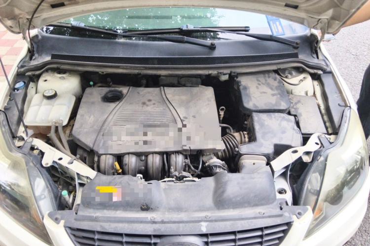 Used Ford Focus 2011 Hatchback 1.8L Automatic Fashion Edition Engine Bay