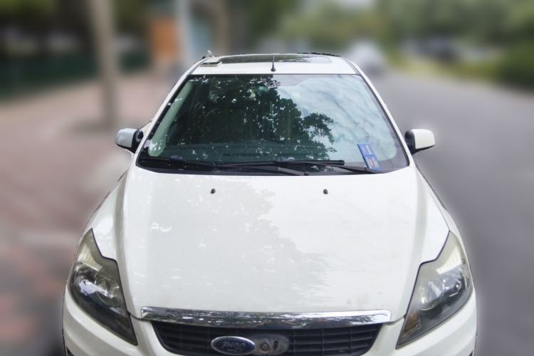 Used Ford Focus 2011 Hatchback 1.8L Automatic Fashion Edition Front