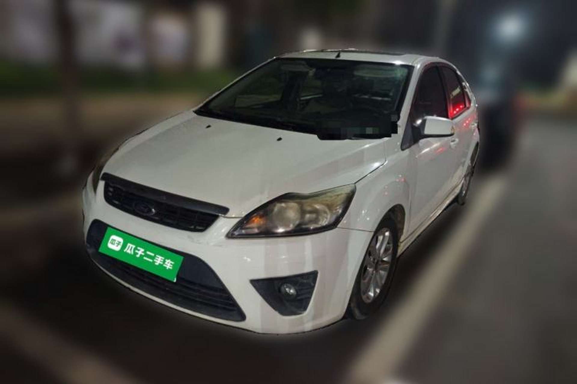 Used Ford Focus 2011 Hatchback 1.8L Automatic Fashion Edition Front Left 45 Deg