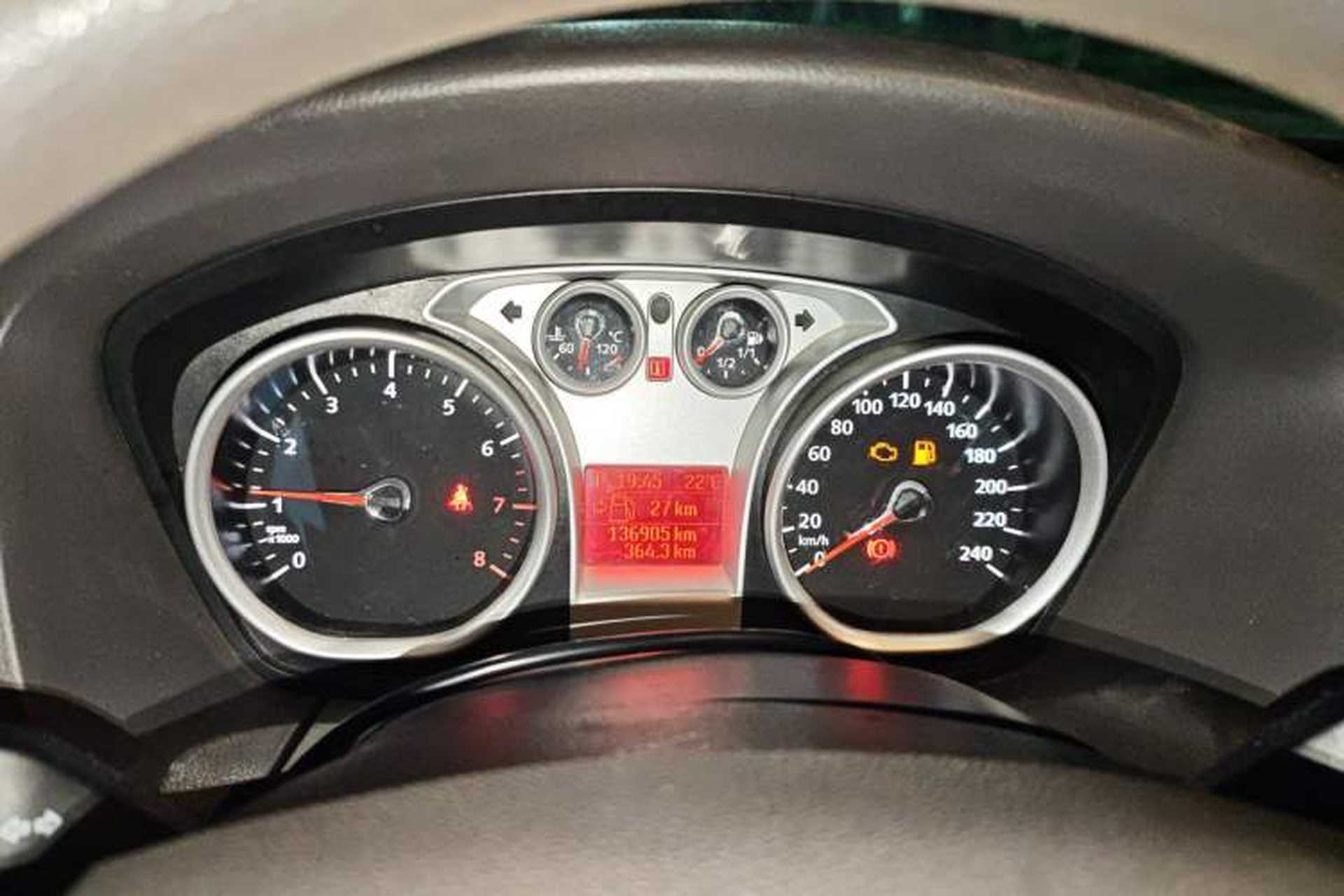 Used Ford Focus 2011 Hatchback 1.8L Automatic Fashion Edition Instrument Cluster