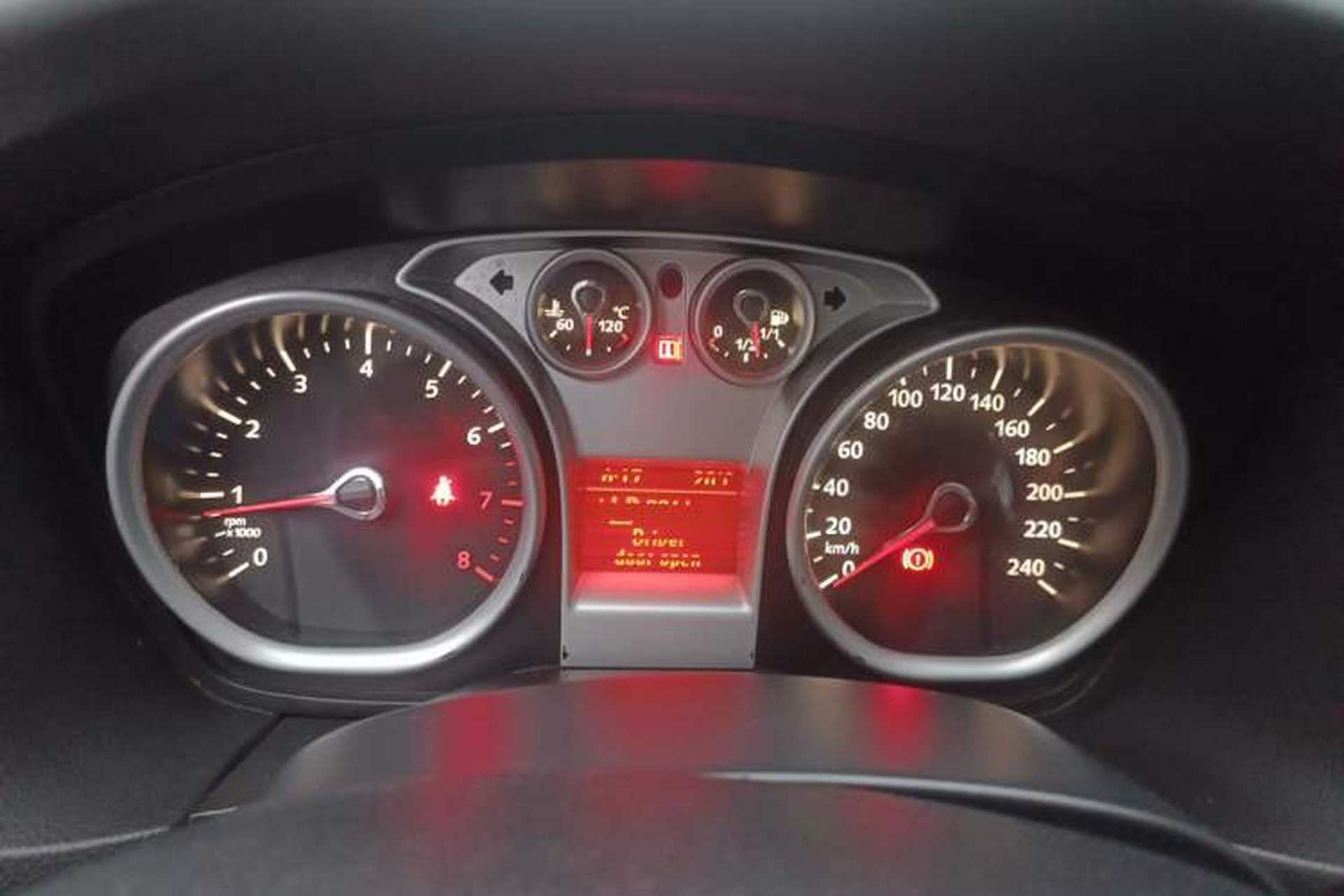 Used Ford Focus 2011 Hatchback 1.8L Manual Comfort Model Instrument Cluster