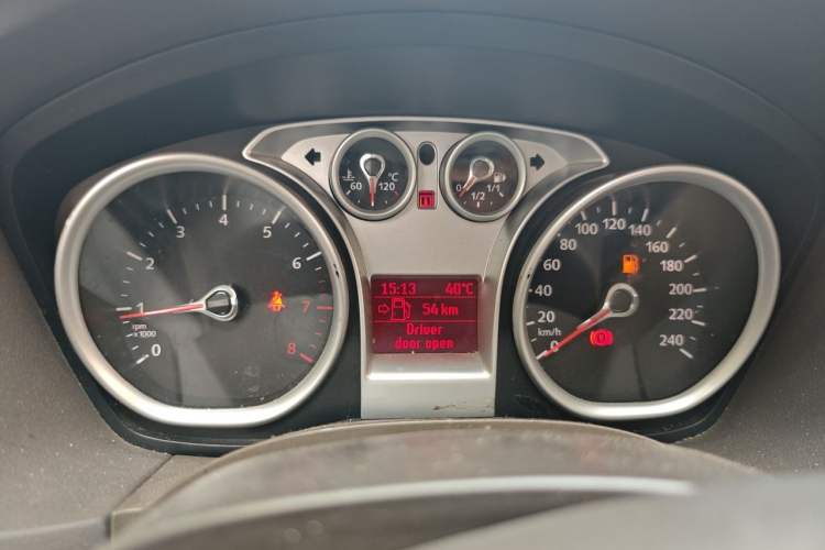 Used Ford Focus 2011 Sedan 1.8L Manual Classic Model Instrument Cluster