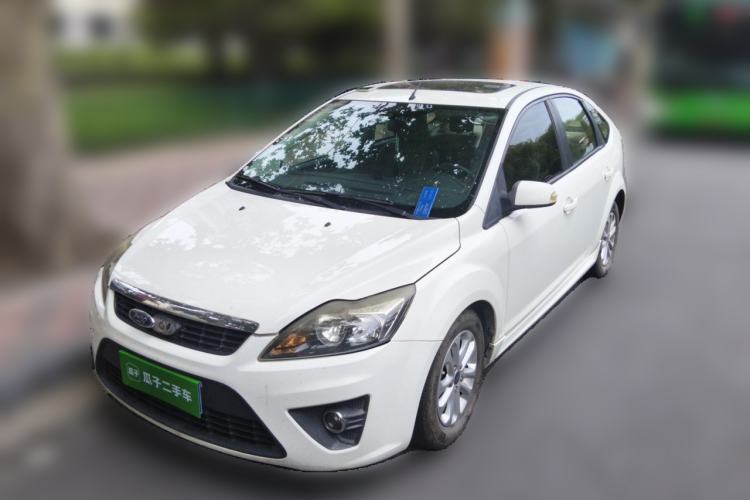 Used Ford Focus 2011 Hatchback 1.8L Automatic Fashion Edition Guazi used car, China used car export, Used car for sale, Used  cars, Cheapest cars for sale