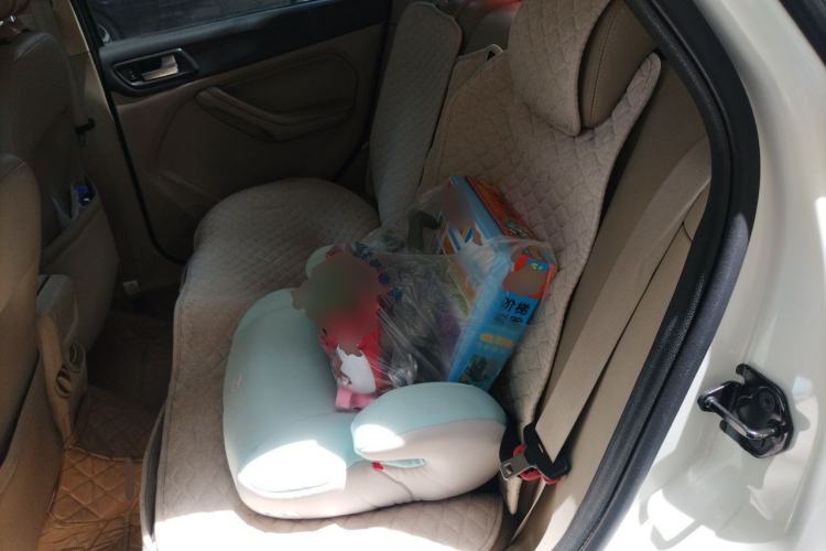 Used Ford Focus 2011 Hatchback 1.8L Automatic Fashion Edition Left Rear Seat