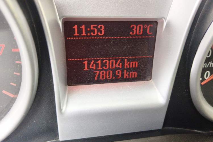 Used Ford Focus 2011 Hatchback 1.8L Automatic Fashion Edition Odometer Close Up