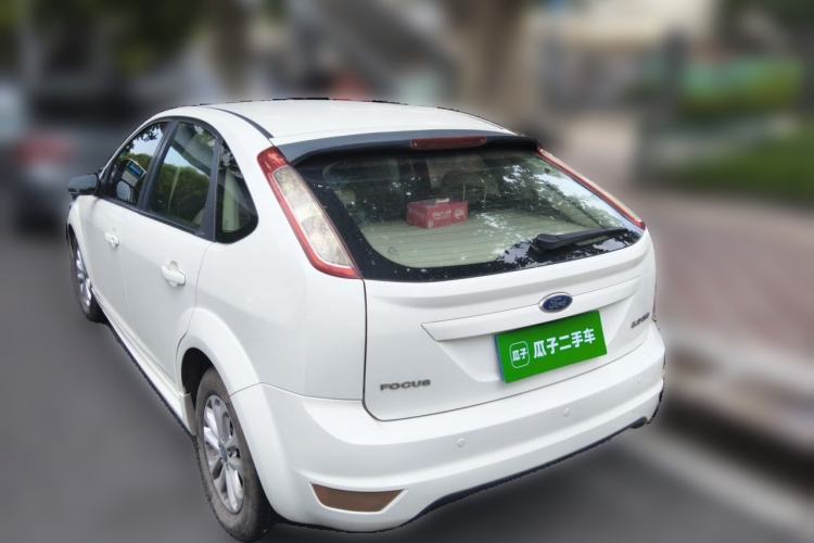 Used Ford Focus 2011 Hatchback 1.8L Automatic Fashion Edition Rear Left 45 Deg