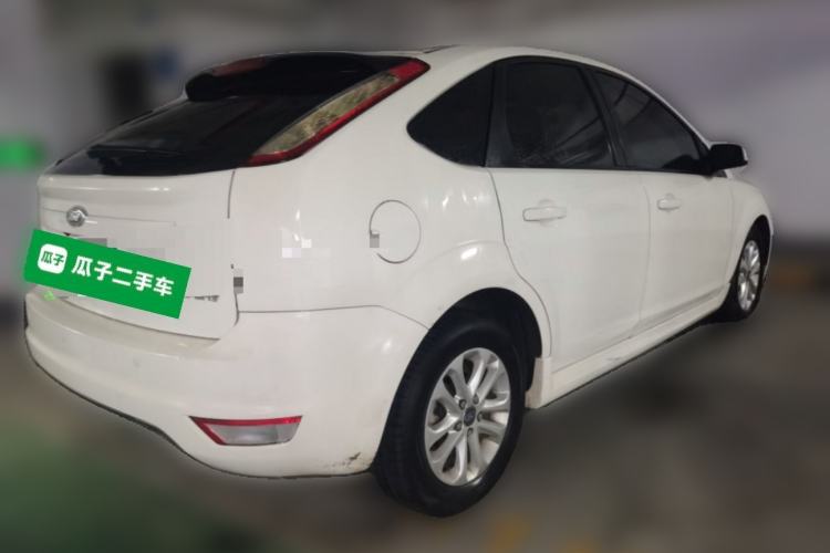Used Ford Focus 2011 Hatchback 1.8L Automatic Fashion Edition Rear Right 45 Deg