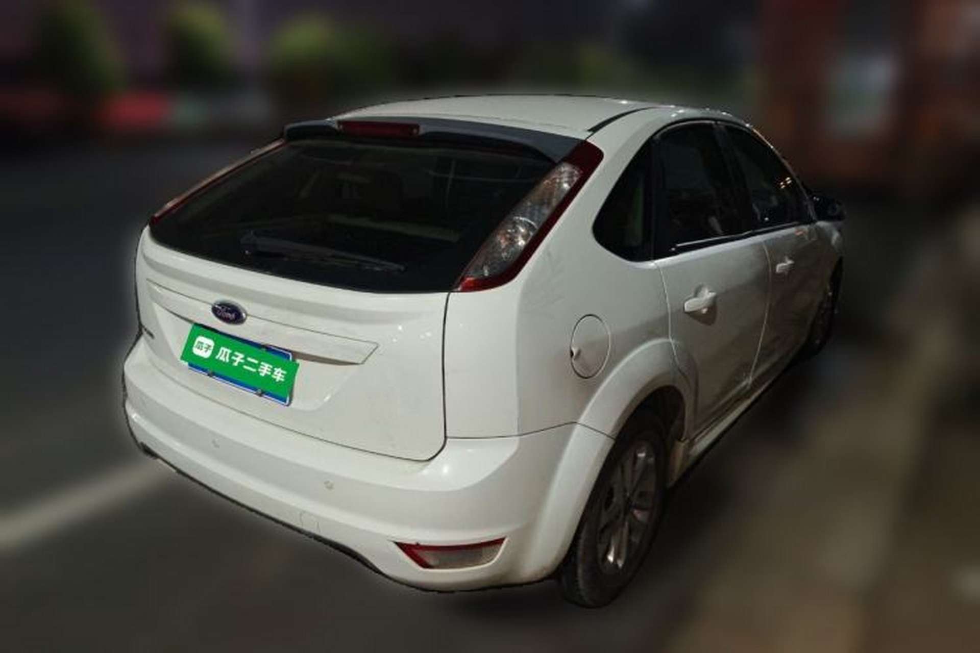 Used Ford Focus 2011 Hatchback 1.8L Automatic Fashion Edition Rear Right 45 Deg