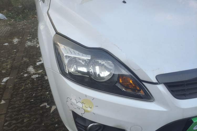 Used Ford Focus 2011 Hatchback 1.8L Automatic Fashion Edition Right Front Headlight