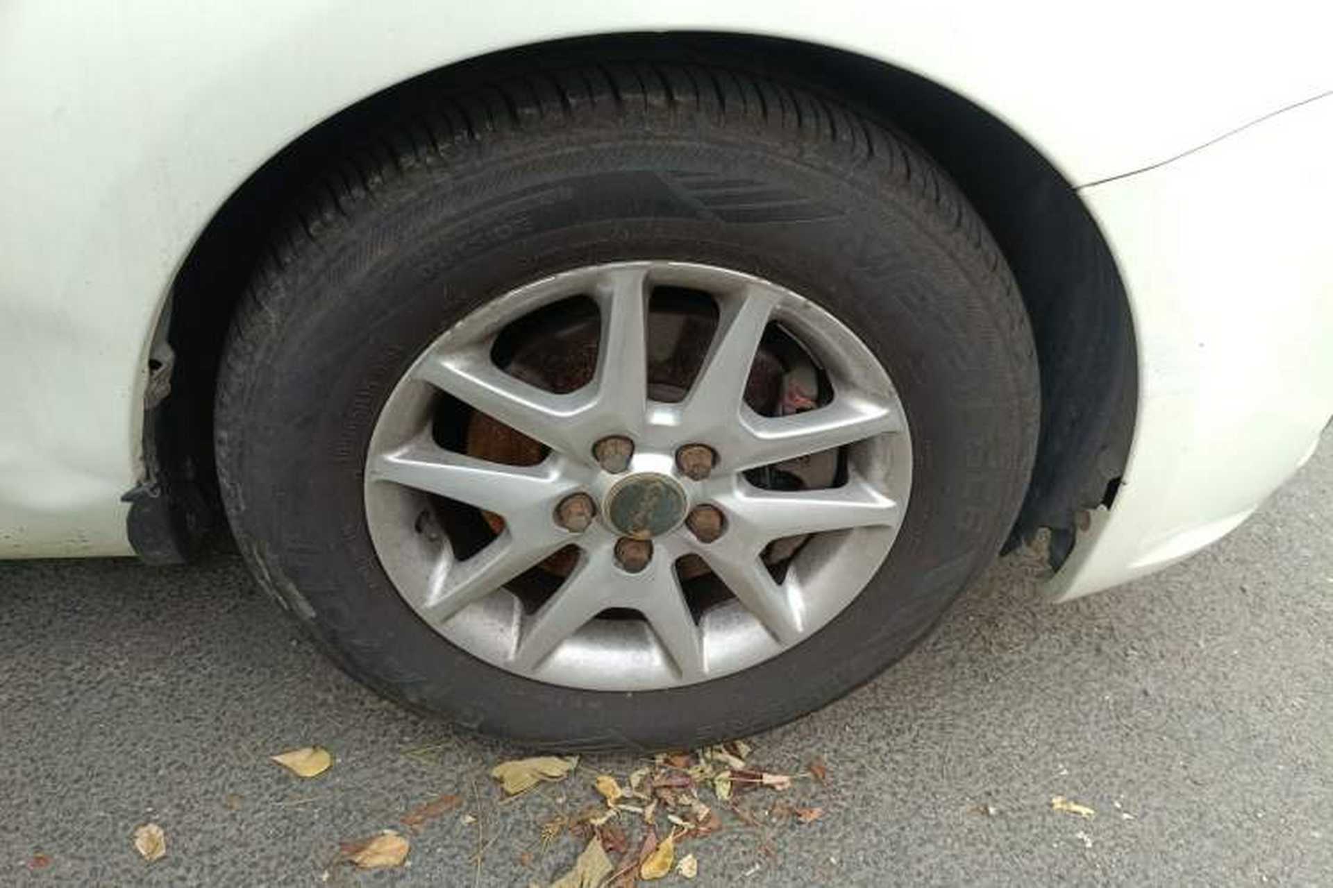 Used Ford Focus 2011 Hatchback 1.8L Manual Classic Model Right Front Wheel Hub