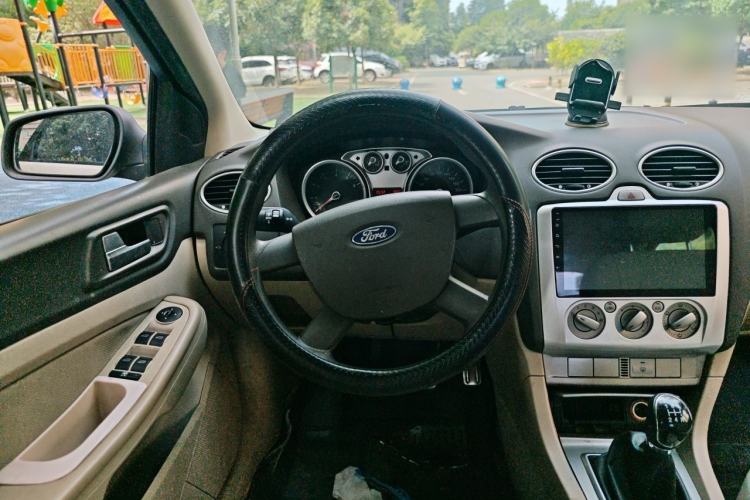 Used Ford Focus 2011 Sedan 1.8L Manual Classic Model Steering Wheel