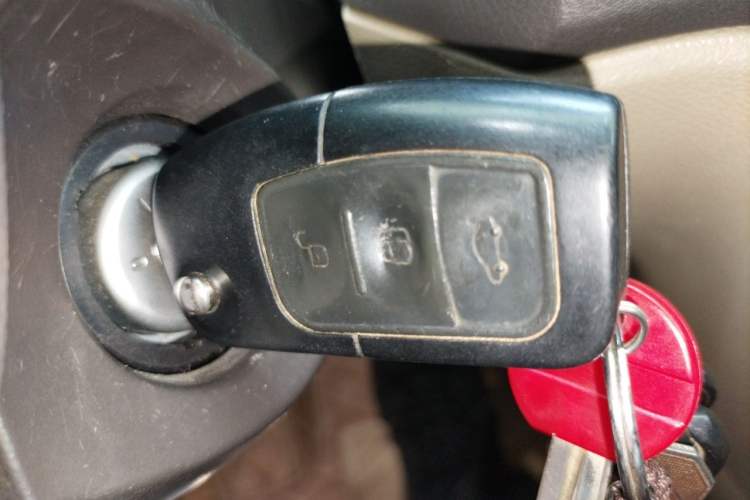 Used Ford Focus 2011 Hatchback 1.8L Automatic Fashion Edition Vehicle Key