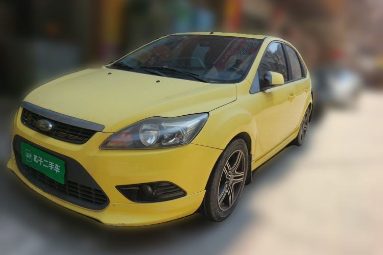 Used Ford Focus 2011 Hatchback 2.0L Manual Sport Model Guazi used car, China used car export, Used car for sale, Used  cars, Cheapest cars for sale