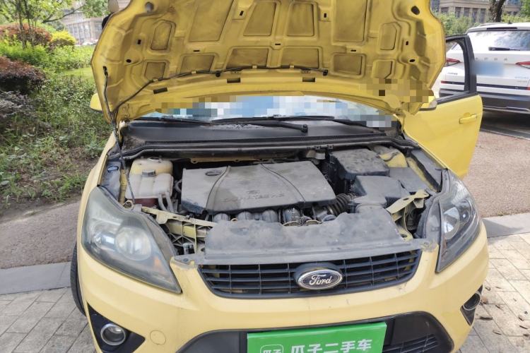 Used Ford Focus 2011 Hatchback 1.8L Automatic Fashion Edition Engine Bay