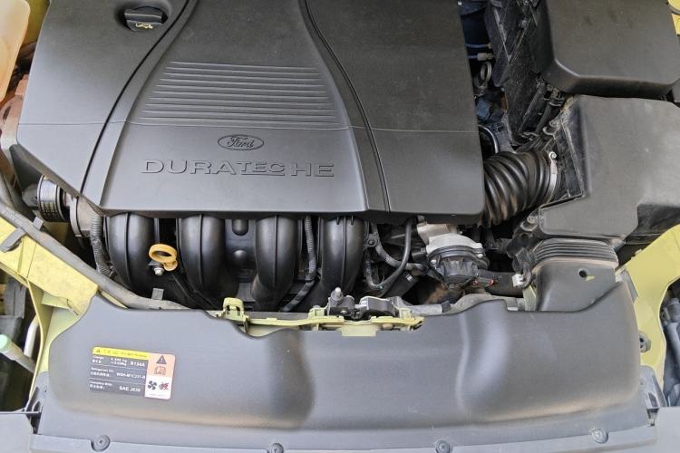 Used Ford Focus 2011 Hatchback 1.8L Automatic Fashion Edition Engine Bay