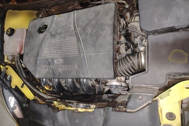 Used Ford Focus 2011 Hatchback 1.8L Automatic Fashion Edition Engine Bay