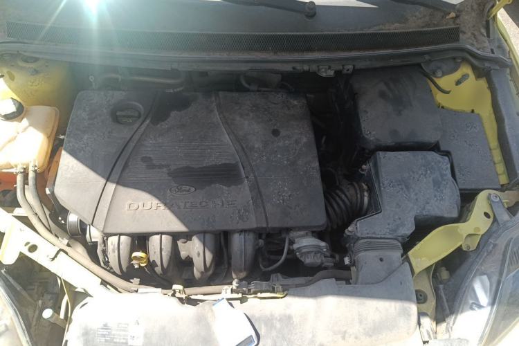 Used Ford Focus 2011 Hatchback 1.8L Automatic Fashion Edition Engine Bay