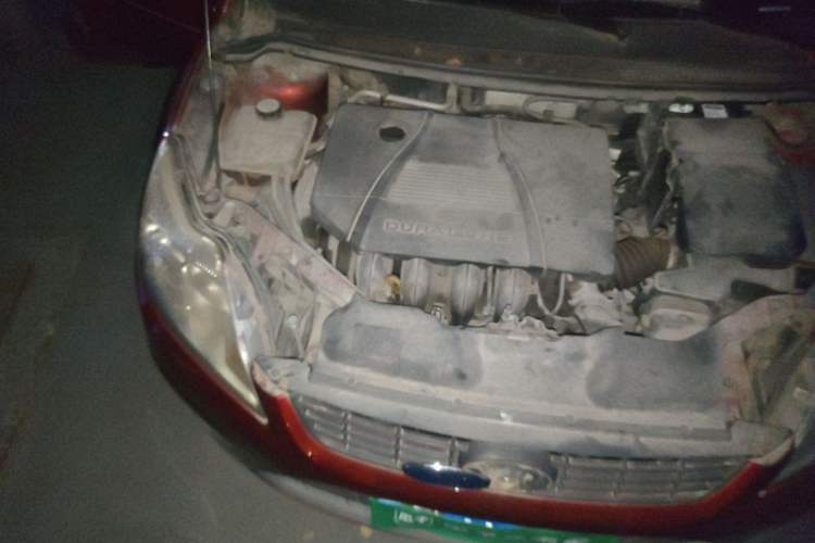 Used Ford Focus 2011 Sedan 1.8L Automatic Fashion Edition Engine Bay Right