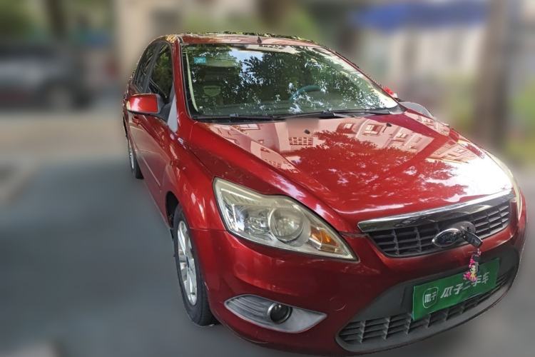 Used Ford Focus 2011 Sedan 1.8L Automatic Fashion Edition Front Right 45 Deg