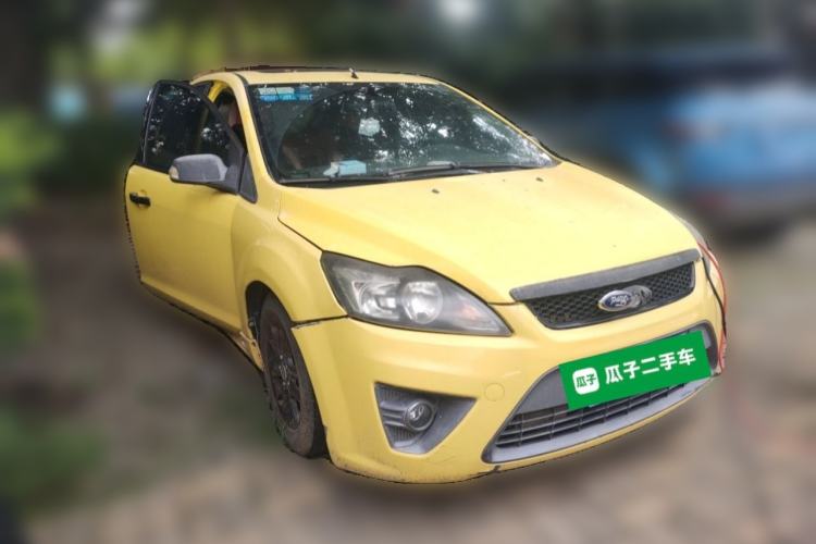 Used Ford Focus 2011 Hatchback 1.8L Manual Comfort Model Front Right 45 Deg