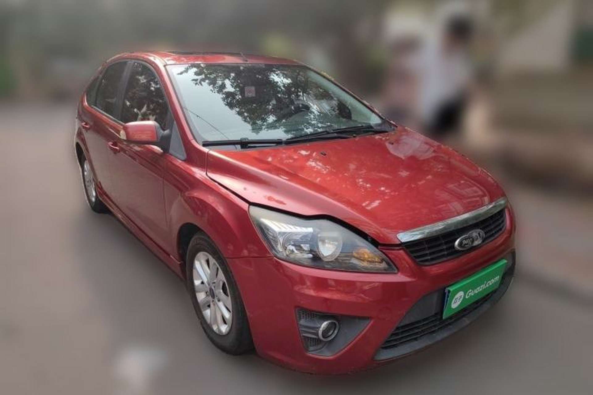 Used Ford Focus 2011 Hatchback 1.8L Automatic Fashion Edition Front Right 45 Deg