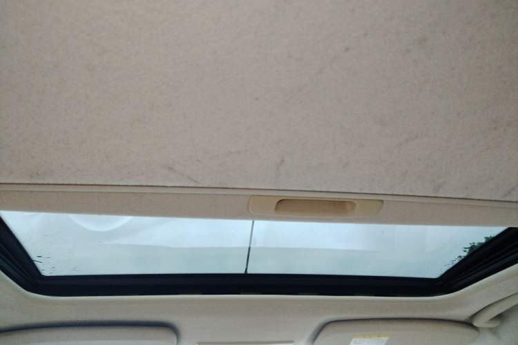 Used Ford Focus 2011 Hatchback 1.8L Automatic Fashion Edition Headliner