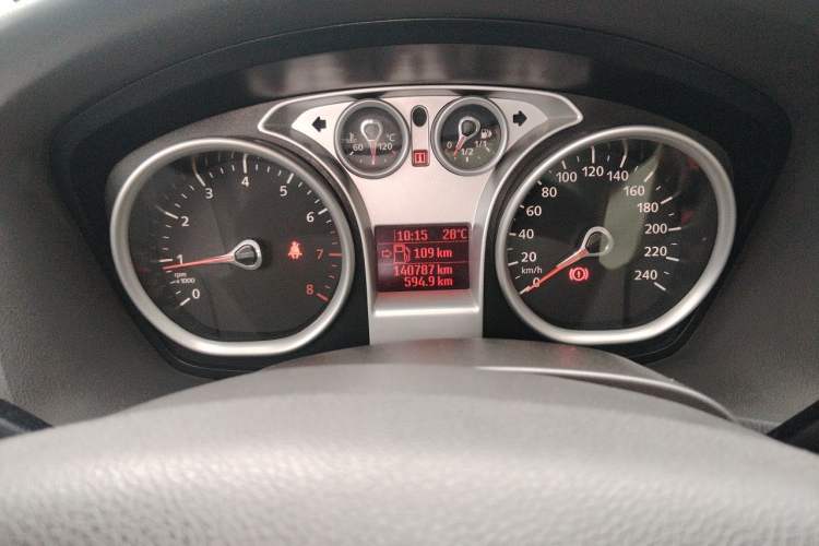 Used Ford Focus 2011 Hatchback 1.8L Automatic Fashion Edition Instrument Cluster