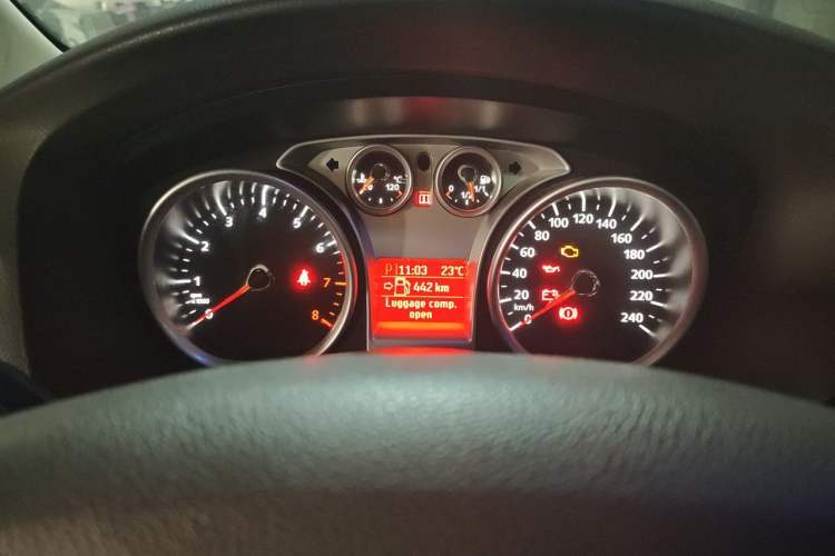 Used Ford Focus 2011 Hatchback 1.8L Automatic Fashion Edition Instrument Cluster