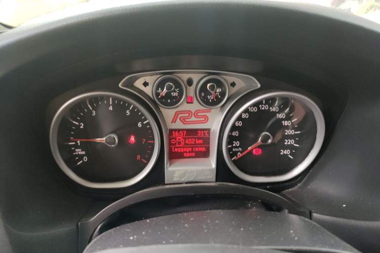 Used Ford Focus 2011 Hatchback 1.8L Manual Comfort Model Instrument Cluster
