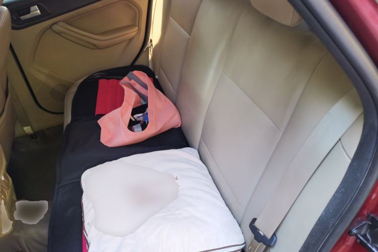 Used Ford Focus 2011 Hatchback 1.8L Automatic Fashion Edition Left Rear Seat