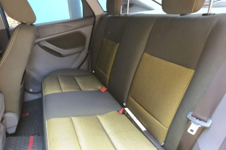 Used Ford Focus 2011 Hatchback 2.0L Manual Sport Model Left Rear Seat